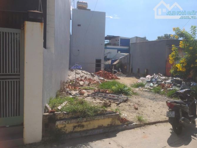 Rẻ nhất thị trường, Bán lô đất kiệt 829 Nguyễn Lương Bằng, thông Đàm Quang Trung, kiệt ô t - 1