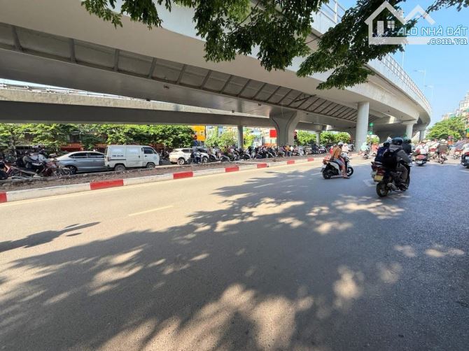 BÀN BIỆT THỰ CŨ LÔ GÓC MẶT PHỐ ĐẠI LÀ-HBT-DT 192M2 MT7.5M- GIÁ 108.8 TỶ - 1