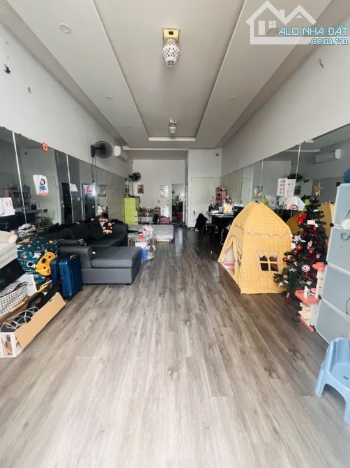 🏡 Nhà cấp 4 view sông - Gần UBND Nhà Bè - 4,4x20 - Giá 3,4 tỷ - 1