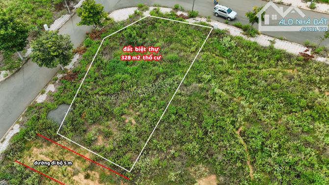 Bán đất 320 m2 thổ cư  mặt tiền đường Nguyễn Thông dự án Queen Pear view biển - 1