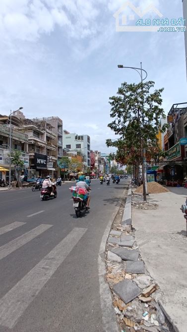 BÁN CĂN HỘ 80M2, ĐƯỜNG HẬU GIANG, P5, QUẬN 6, SỔ HỒNG RIÊNG, HỔ TRỢ VAY BANK, CHỈ 1.55 TỶ - 1