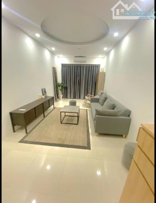 BÁN GẤP NHÀ LÝ NAM ĐẾ HOÀN KIẾM GIÁP RANH BA ĐÌNH KD Ô TÔ ĐỖ CỬA 42M X 4 TẦNG 13 TỶ 9 - 1