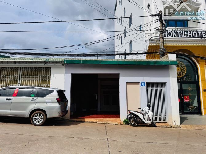 BÁN ĐẤT TẶNG NHÀ MẶT TIỀN ĐƯỜNG Y NUÊ P. EATAM - Loctran - 12