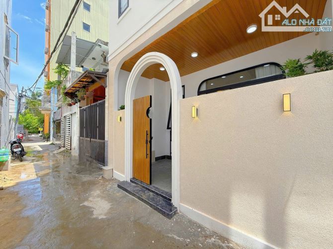 NHÀ ĐẸP KIỆT RỘNG DƯƠNG ĐÌNH NGHỆ - CÁCH MẶT TIỀN CHỈ VÀI BƯỚC CHÂN - 12
