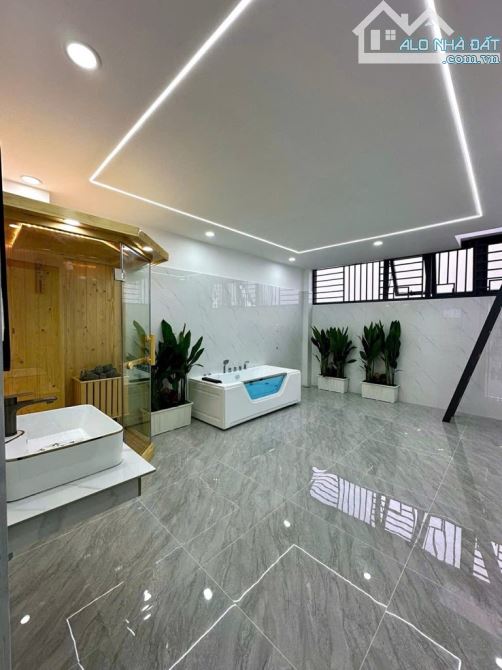 SIÊU PHẨM NHÀ 5 TẦNG – HẺM VIP 8M THẠNH LỘC 37, Q12 – KHU NHÀ ĐẲNG CẤP – 62M² - CHỈ 6.8 TỶ - 13
