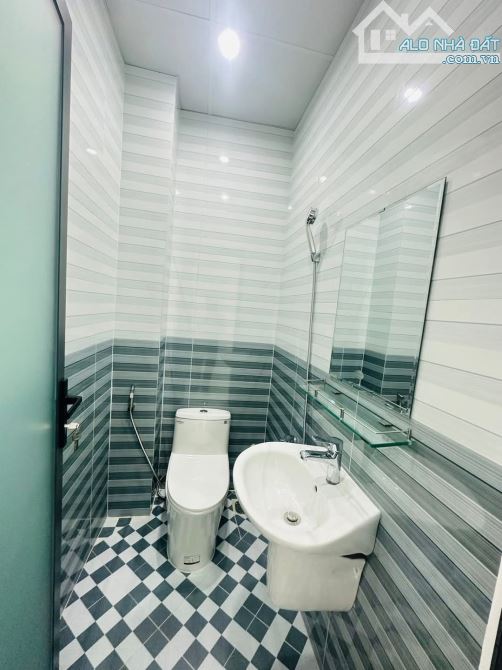 NHÀ 1 TRỆT 1 LẦU MỚI XÂY FULL NỘI THẤT VÀO Ở LUÔN TRUNG TÂM VŨNG TÀU 1 ,750 TỶ - 13