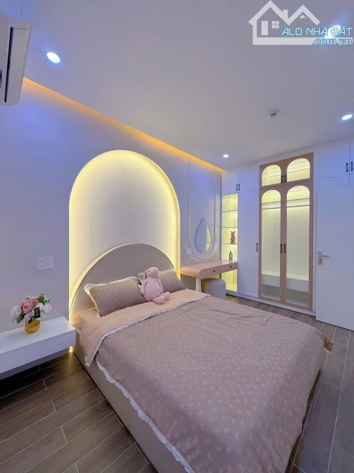 NHÀ ĐẸP KIỆT RỘNG DƯƠNG ĐÌNH NGHỆ - CÁCH MẶT TIỀN CHỈ VÀI BƯỚC CHÂN - 13