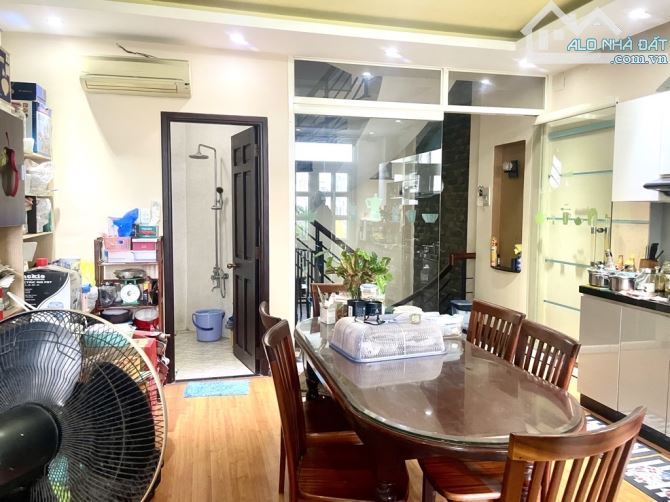 🏠 Bán nhà Ung Văn Khiêm - ngang 5m, 124m2, 4 tầng - ô tô ngủ trong nhà - view Landmark 81 - 13