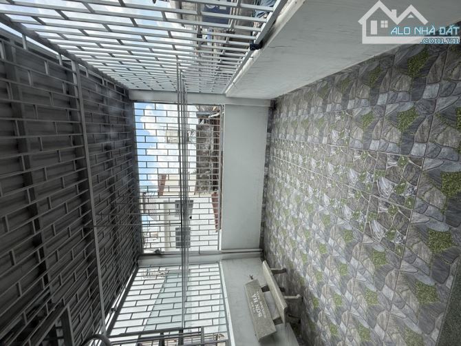 BÁN NHÀ SIÊU PHẨM ĐÔNG HƯNG THUẬN 27 QUẬN 12, XE HƠI NGỦ TRONG NHÀ, DT 60M²(4× 15), 4 TẦNG - 15