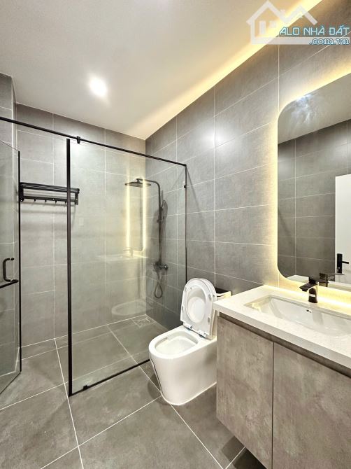 SIÊU PHẨM HẺM XE HƠI PHAN XÍCH LONG, PHÚ NHUẬN - 16