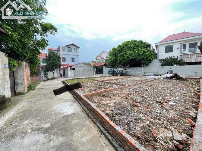 Tôi cần bán lô đất 46,5m full thổ cư lô góc 2 mặt tiền Xã Xuân Giang, Sóc Sơn, Hà Nội