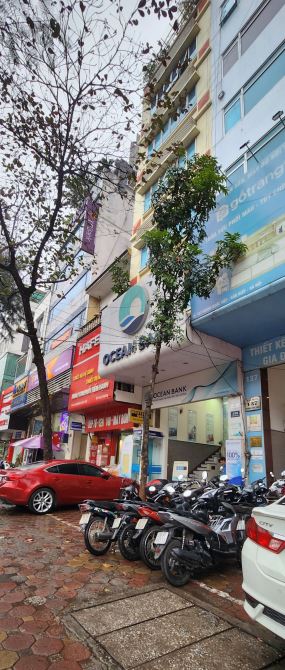 MẶT PHỐ HOÀNG QUỐC VIỆT - TÒA VP LÔ GÓC 240M2 - 10 TẦNG - MT 11M - VỈA HÈ RỘNG 8M - 4