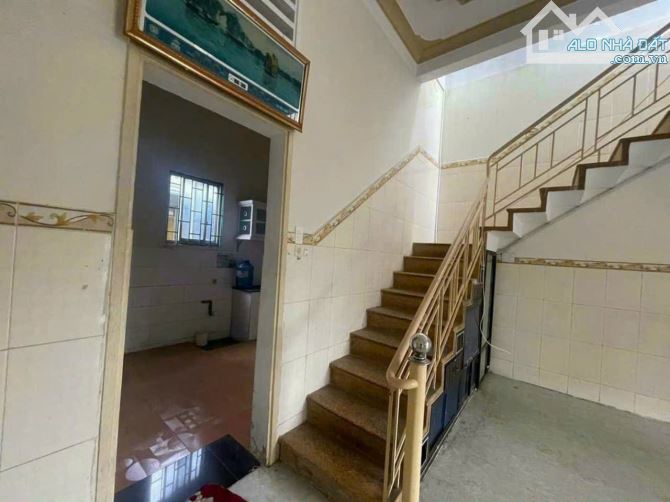 Bán nhà 1 mê mặt tiền đg hải thượng lảng ông dt 42m2 giá 6ty - 2