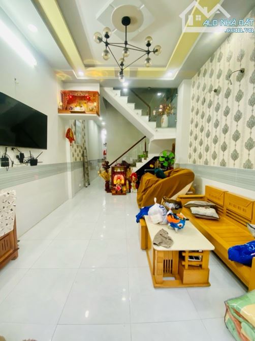 Ban Nha  - MT, Nguyễn Quý Yêm thông An Dương Vương gần Quận 6.4×19m.Chỉ 7.T. Ỷ - 2