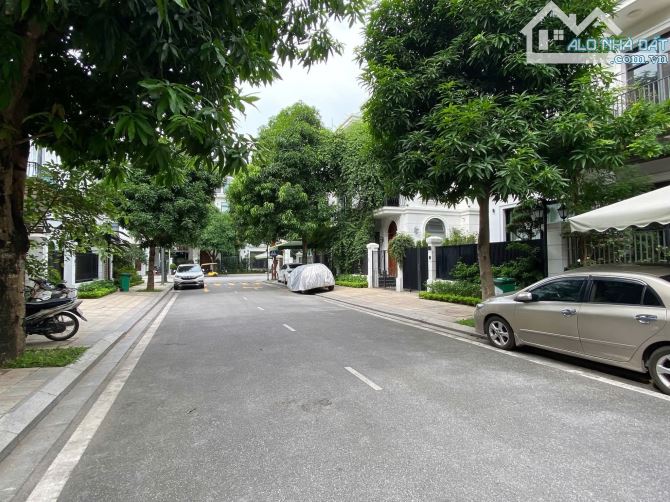 Bán biệt thự tây KĐT Linh Đàm siêu víp dt190m 5 tầng  mt 10m giá 47 tỷ hoàng mai - 2