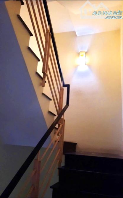 TỈNH LỘ 10 - BÌNH TÂN - NHÀ 4 TẦNG - 80M2 - NGANG LỚN 5M XỊN - SÁT MẶT TIỀN - HƠN 6 TỶ - 2
