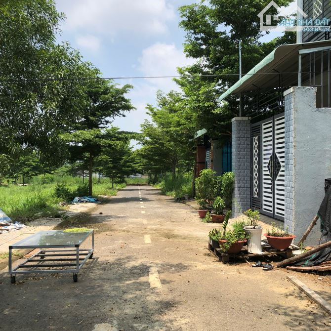 Bán đất ở xã Trảng Bom, cách vành đai 4 1km, 118m2 giá 900 tr