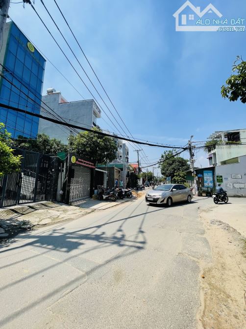 Bán đất Trường Thọ ngay vành đai 2 XPXD hầm +4 tầng HXH ĐS 11 DT 203m2 ngang 7.2m hậu 10m - 2