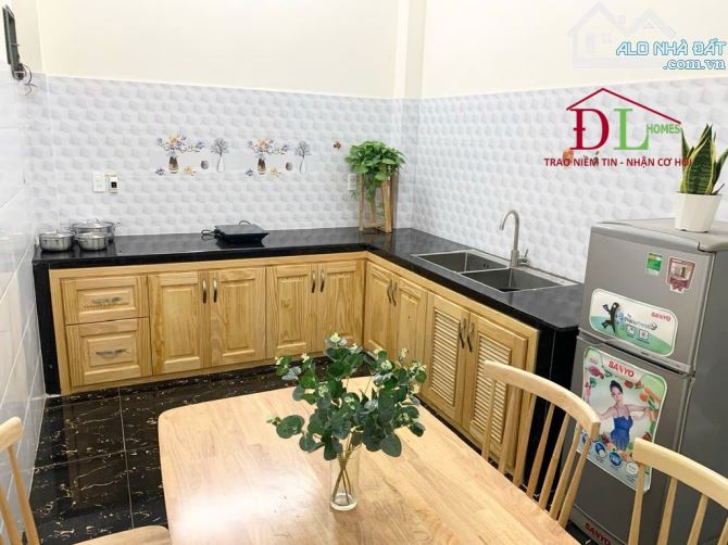 Bán nhà Đà Lạt, mặt tiền đường Tô Hiến Thành, 59,5m2, 4 tầng, 4 PN, giá 8,5 tỷ #4811 - 1