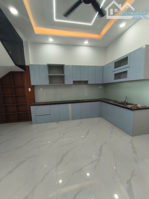 BÁN NHÀ KHU MẪU GIÁO CÁCH LỘ 50M - 5M X 24M SHR - 2