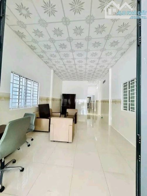 Gấp.! Bán nhà Đ.Giồng Cát, củ chi - 159m2 - sổ riêng - 3PN. Giá 725 Triệu - 2