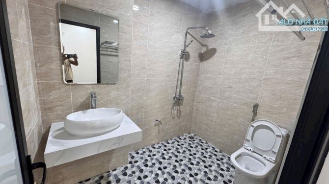 Nhà đẹp thị trấn - cơ hội mua nhà giá rẻ không còn nhiều. - 2