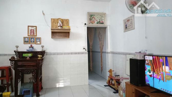 NHÀ NGỘP CÁCH MT 30M  TRỊNH THỊ ĐỐI  HÓC MÔN (4*21) 3.2 TỶ - 2