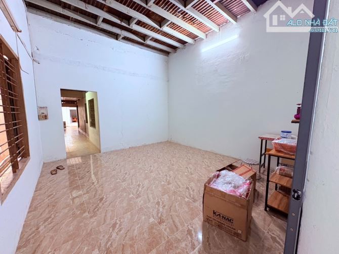 BÁN GẤP NHÀ HẺM OTO LÊ LAI, 175m2, 5.2x34, 2 Tầng, Giá 13 tỷ hơn. - 2