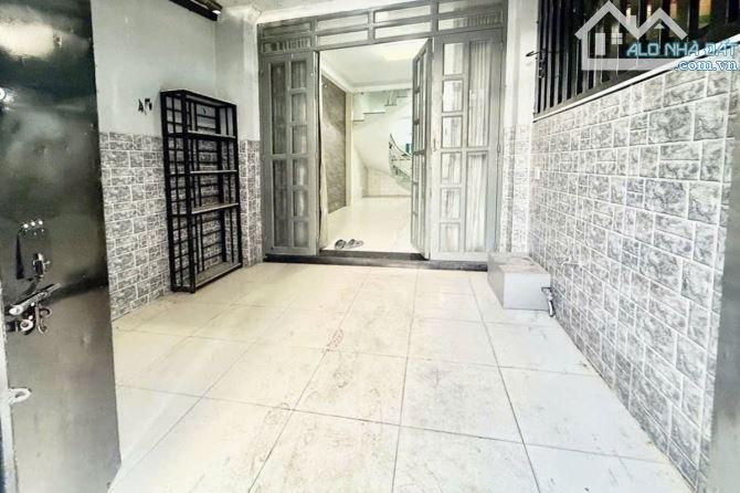 Bán nhà hẻm, Nguyễn Thượng Hiền, Phú Nhuận, 39.6m² (3.3m x 14m) 3 Tầng - Giá 5.75 tỷ TL - 2