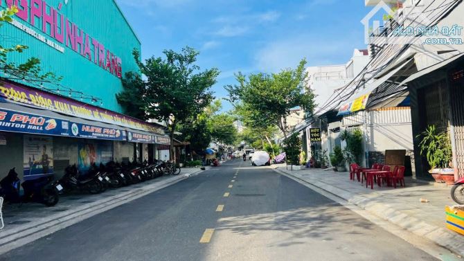Bán đất mặt tiền Đường Khúc Thừa Dụ, Nha Trang. gần Nguyễn Thị Định, Vòng xuyến Hoàng Diệu - 2