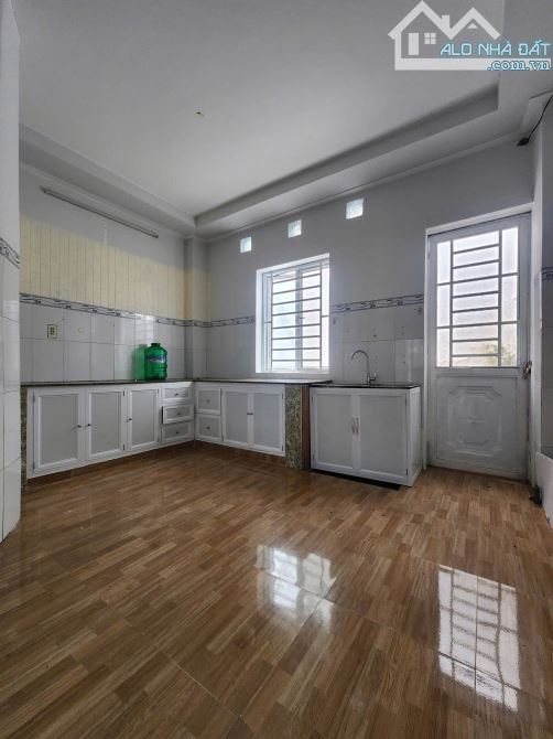 Xuất hiện căn nhà  c4 90m2 ở Tân Thông Hội Củ Chi giá 710 triệu sổ hồng riêng - 2