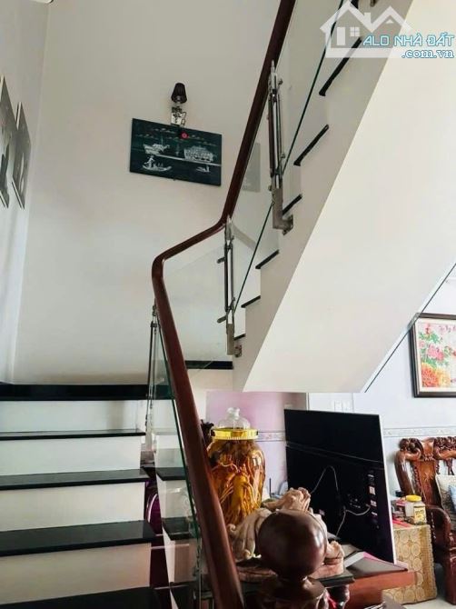 NHÀ DT 4.2 x 14m - SÁT MT Q8, HẺM LỚN THÔNG DƯƠNG BÁ TRẠC - Chỉ 5.6 TỎI - 2