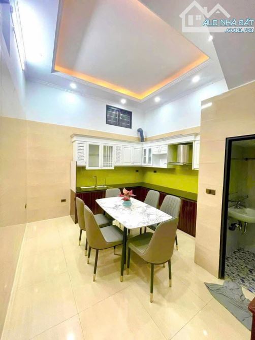 Bán nhà Thịnh Liệt, DT45m ,Giá Hơn 7 tỷ,oto Gần ,Lô Góc, Full Nội Thất - 2