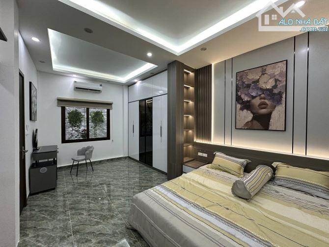Đất Vàng Trần Khát Chân, Hai Bà Trưng - Lô Góc - Ngõ Thông - Nở Hậu - Gần Phố - Sổ Đỏ Sẵn - 2