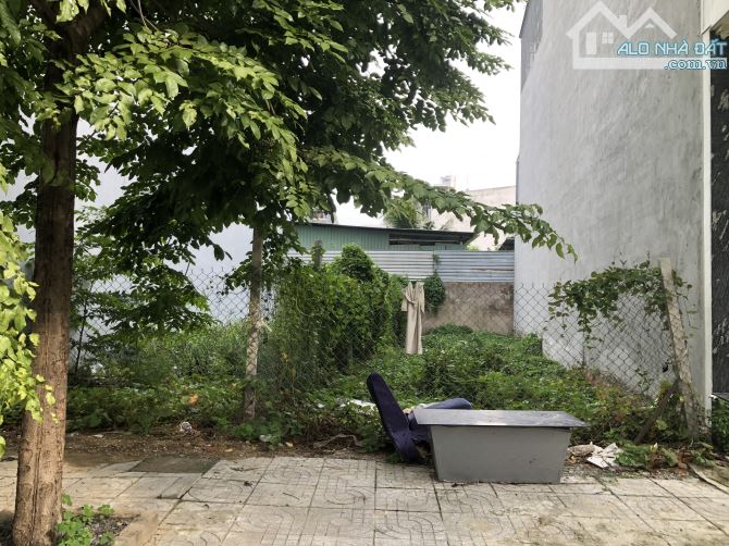 Bán đất Tô Ngọc Vân khu nhà phố văn minh đường nhựa 6m vỉa hè 1,5m - 2