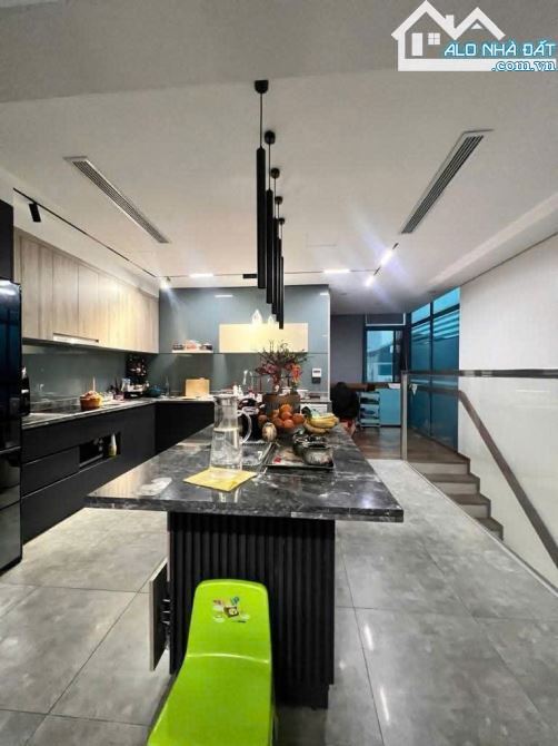 BÁN NHÀ PHÂN LÔ NGHĨA ĐÔ, 6 TẦNG THANG MÁY, ÔTÔ TRÁNH, KINH DOANH ĐỈNH, DT 61M² HƠN 18 TỶ - 2