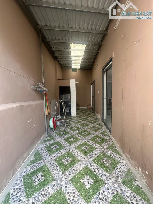 Bán nhà hẻm ba gác 1 trệt 1 lầu, 2 phòng ngủ 2wc, sổ riêng hoàn công, Phường 3 Quận 8 - 2