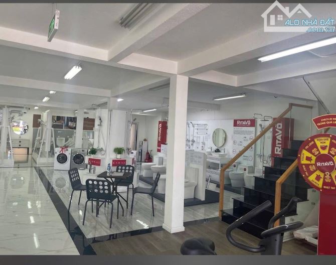 Cho thuê Showroom MT 3/2 NGANG 13m Có lầu Giá tốt - 2