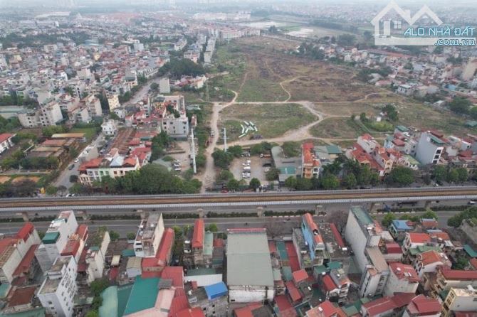 SIÊU PHẨM DUY NHẤT MẶT PHỐ  QUANG TRUNG ,QUẬN HÀ ĐÔNG - LÔ GÓC 3 MẶT THOÁNG- DIỆN TÍCH - 2