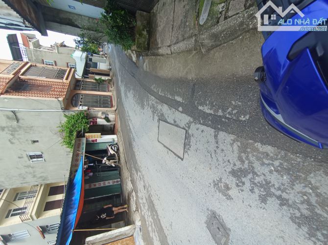 NHÀ ĐẸP LONG BIÊN - LONG BIÊN 39M 5 TẦNG THANG MÁY - MẶT TIỀN 6.9M Ô TÔ VÀO NHÀ GIÁ HƠN 9T - 2
