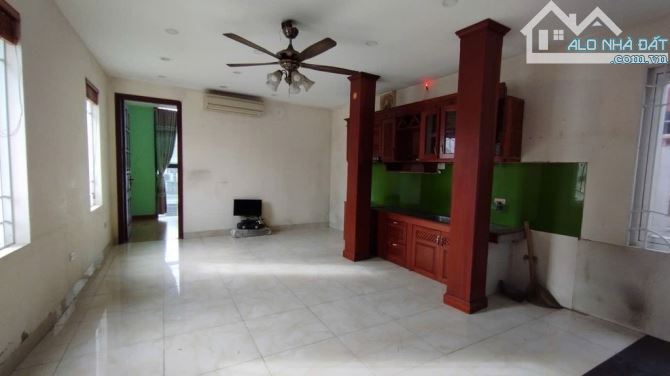Ô TÔ 7 CHỖ VÀO NHÀ- THANG MÁY NHẬP KHẨU- LÔ GÓC 3 MẶT THOÁNG- MẶT NGÕ KINH DOANH - 2