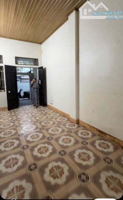 Bán nhà trong ngõ đường Trần Huy Liệu - 2