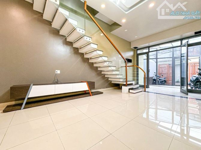 Nhà 3 tầng đường ĐÔNG HƯNG THUẬN 5 phường ĐÔNG HƯNG THUẬN Q12 dt 114,1m2(4,2mx25m) Hẻm Ôtô - 2