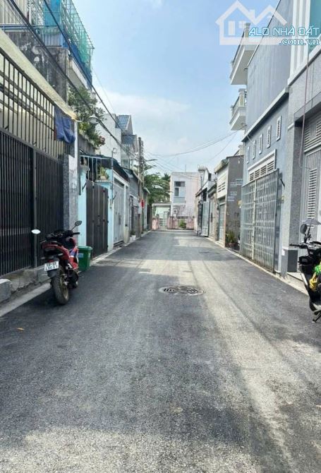 BÁN NHÀ 2 LẦU _ DT 63M2 ,1 XẸC LÒ LU _  TRƯỜNG THẠNH _ QUẬN 9QUẬN 9 - 2
