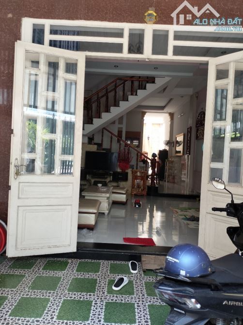 NHÀ ĐƯỜNG PHAN VĂN HỚN, 5x17m, KHU PHÂN LÔ, CÁCH CHỢ BÀ ĐIỂM 1,2km - 2