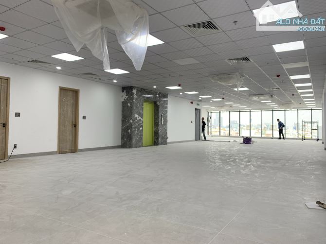 TOÀ VĂN PHÒNG 2200m2 sử dụng tại Lương Định Của An Khánh - 2