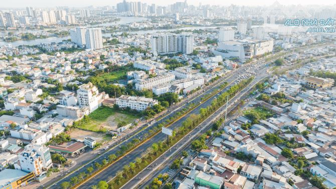 Cho thuê đất 5000m2 có thể xây dựng, giá tốt tại Phạm Văn Đồng, đối diện Gigamall - 2