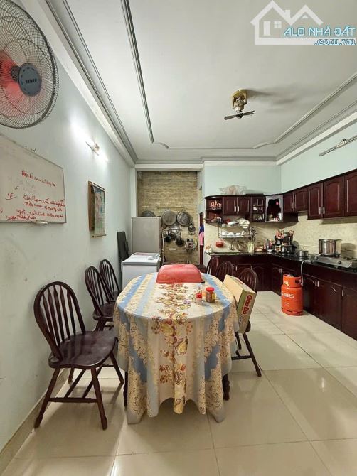 56m² BÁN NHÀ 3 TẦNG HẺM XE HƠI TRÁNH-PHAN VĂN TRỊ-GẦN CHỢ CÂY THỊ CHỈ 10,8 TỶ - 2