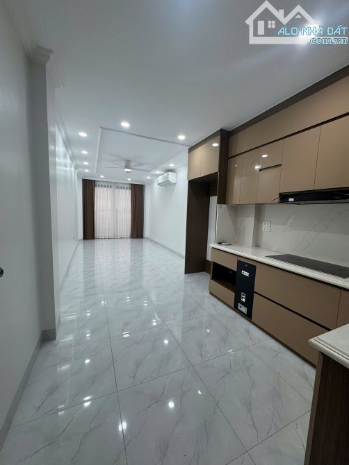 🏡 BÁN NHÀ MẶT ĐƯỜNG – MỚI XÂY – THANG MÁY – Ô TÔ TRÁNH – THANH TRÌ 🚗 - 2