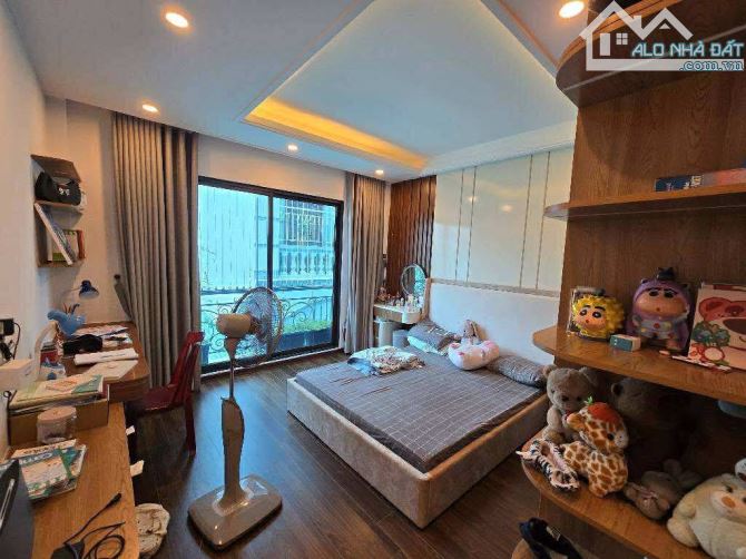 Bán nhà Xuân Đỉnh, DT 38m, MT 4m, full nội thất, ngõ 4m, hàng xóm Ngoại Giao Đoàn - 2